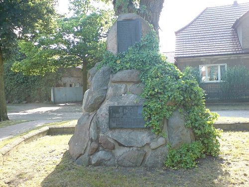 War Memorial Grbendorf #1