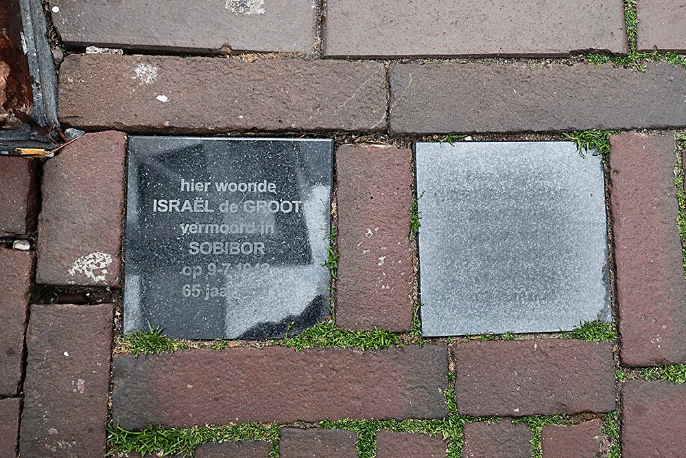 Memorial Stones Sint Jorisstraat 7 #1