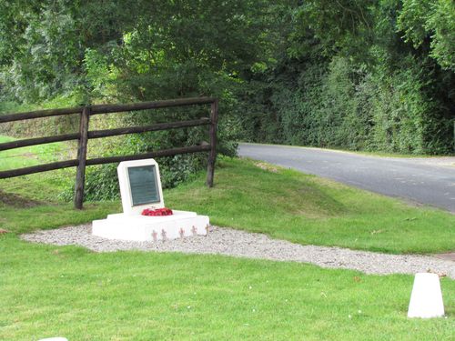 Monument Slag om Bois des Monts en om Chteau St. Cme Brville-les-Monts #3