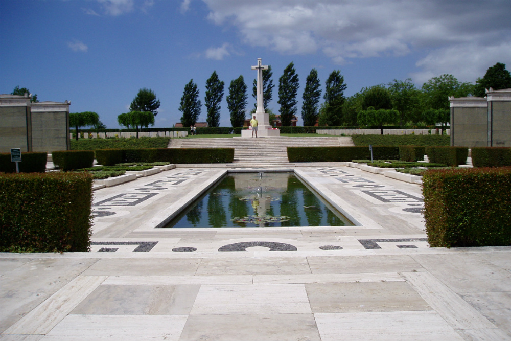 Monument Vermisten van het Gemenebest Cassino #1