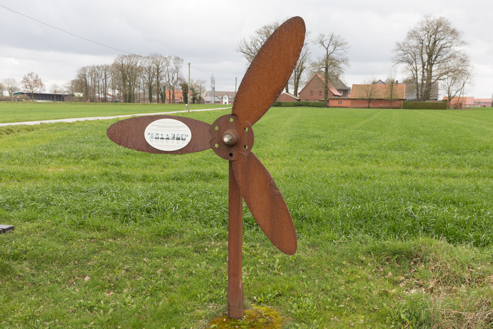 Crashsite Handley Page Halifax B. Mk. III, MZ 652/DY-Z, Südlohn-Oeding
