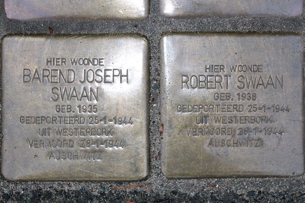 Stolpersteine Hoekenburglaan 33 #3