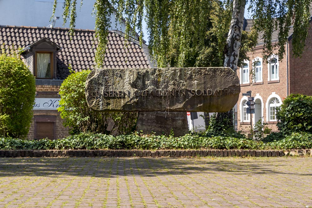 Monument Kerk Blatzheim #1