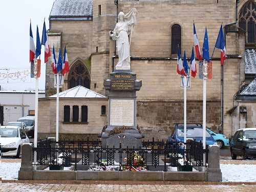 Oorlogsmonument Blangy-sur-Bresle #1
