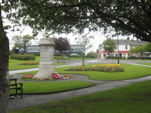 Oorlogsmonument Carluke #1