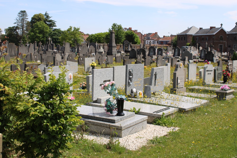 Belgische Graven Oudstrijders Boussu	