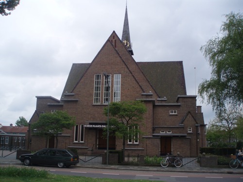 Bulletholes Juliana-church Dordrecht #3