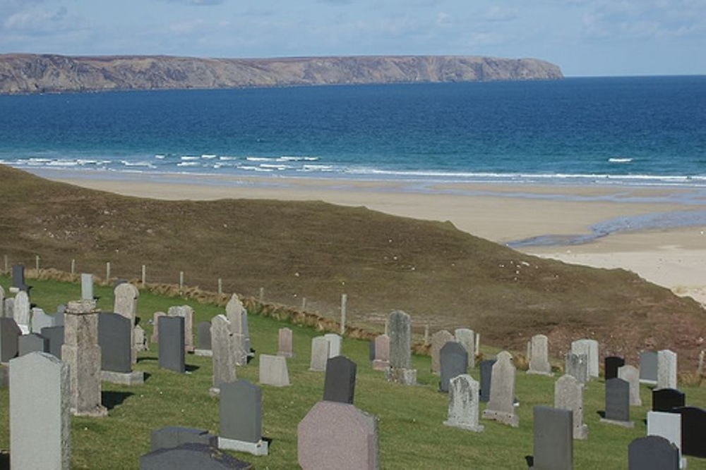 Oorlogsgraven van het Gemenebest North Tolsta Cemetery