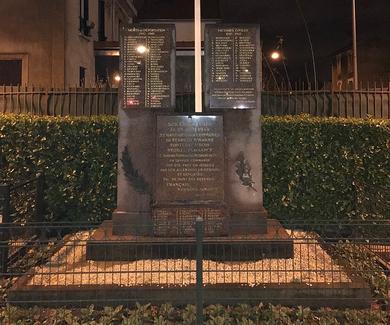 Monument Burgerslachtoffers en Gedeporteerden Le Perreux-sur-Marne #1