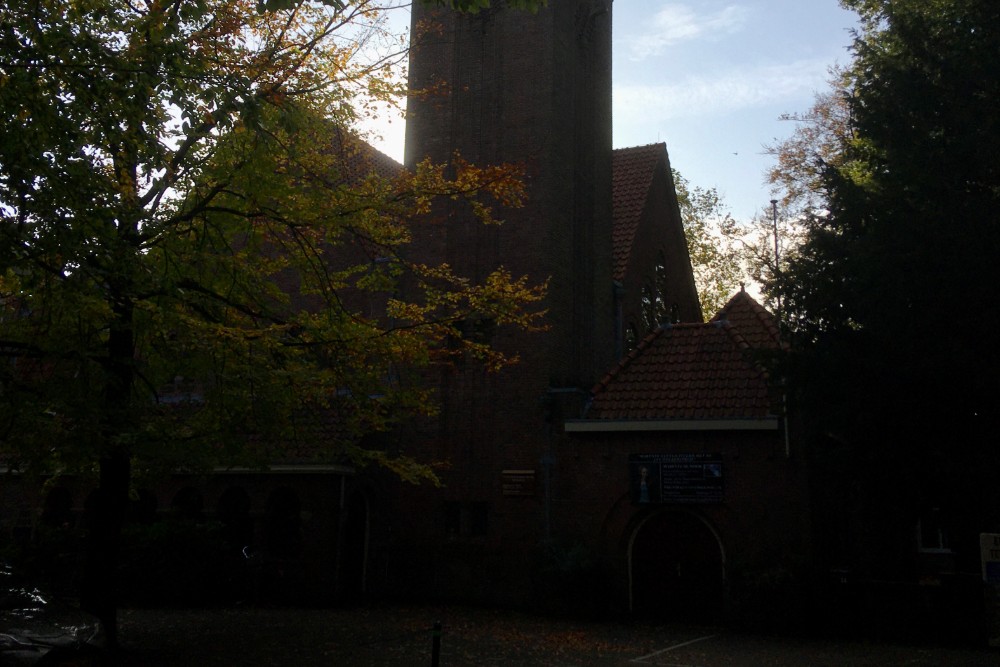 Oorlogsmonument Nederlands Hervormde Spieghelkerk Bussum #1