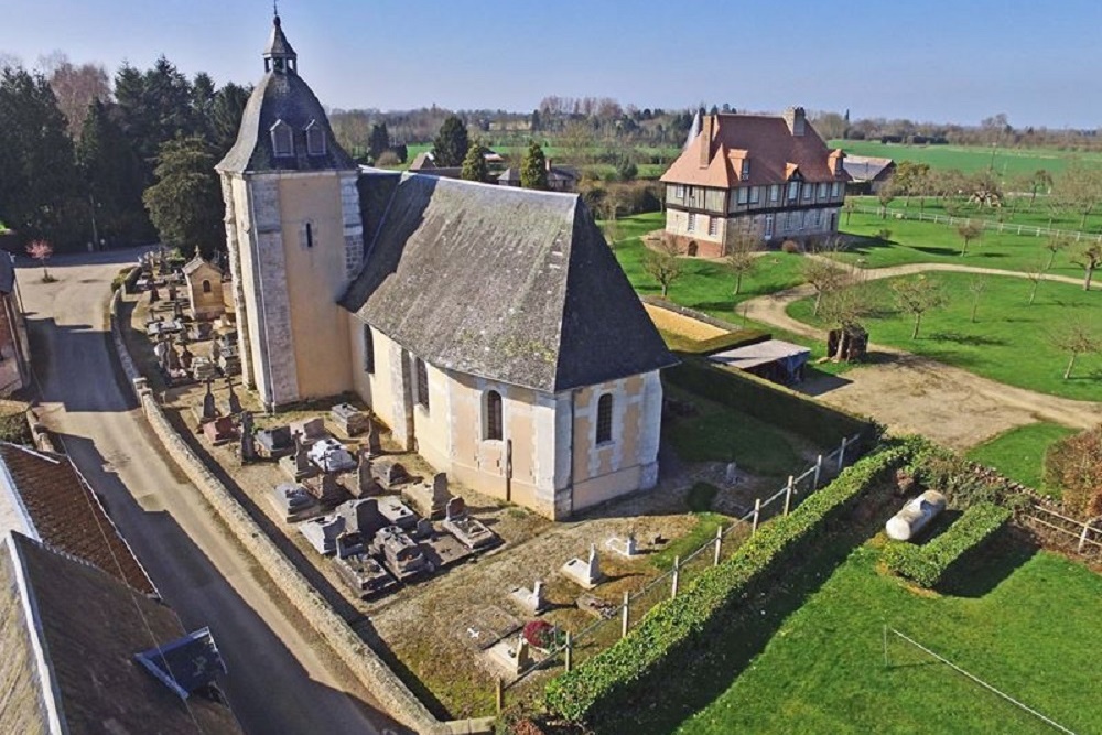 Commonwealth War Graves Piencourt #1