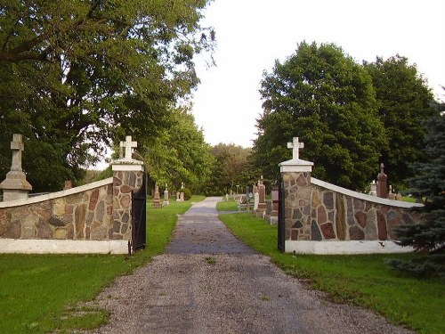 Commonwealth War Grave Sacred Heart Cemetery