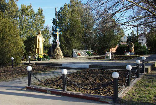 Soviet War Cemetery 