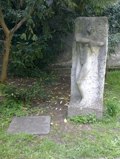 Monument Bombardement Otto-Glckel-Schule