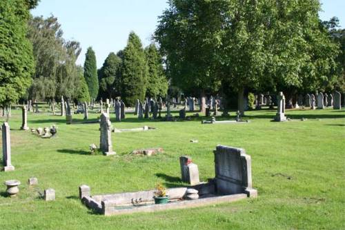 Commonwealth War Graves Shepshed Cemetery