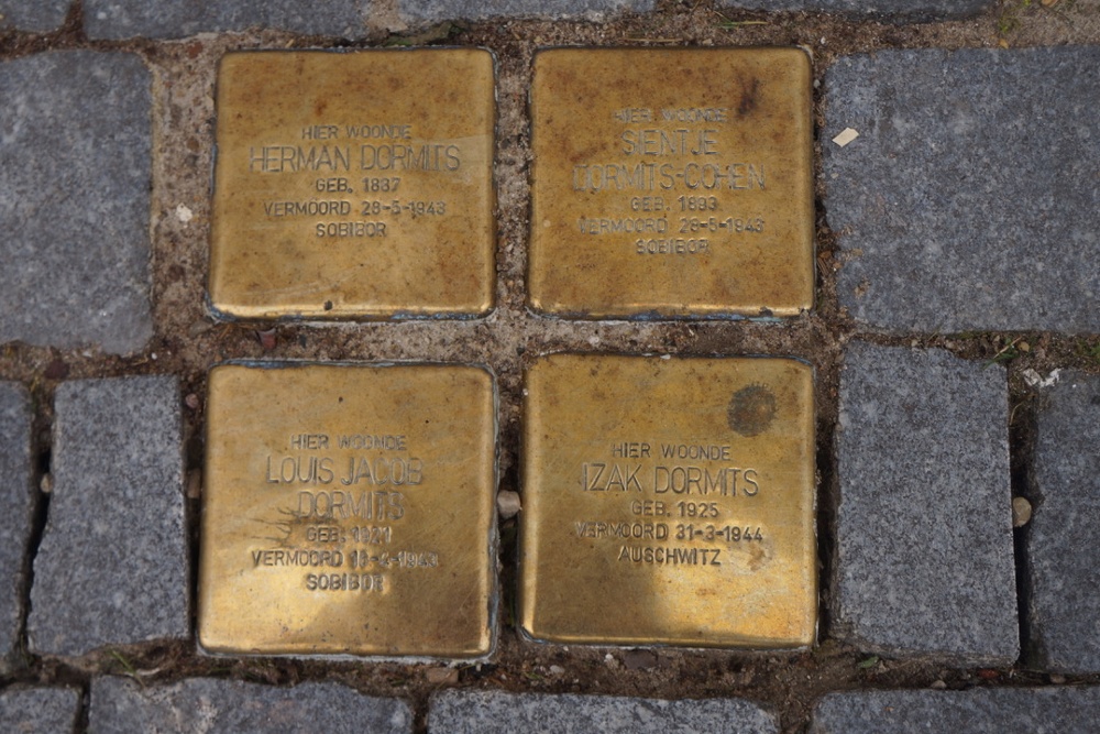 Stolpersteine Nieuwstad 42 #1