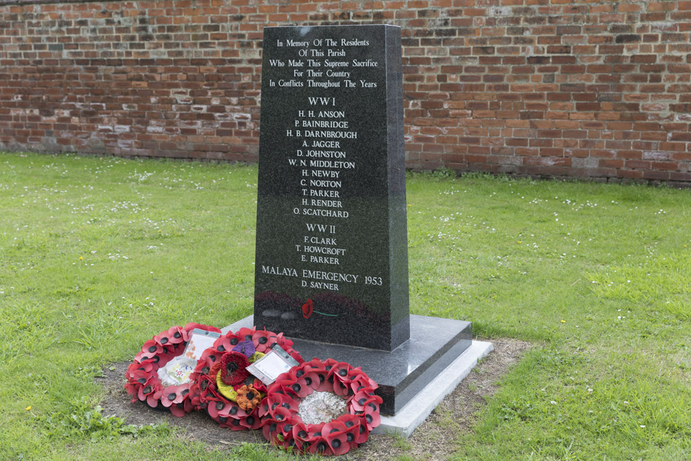 War Memorial Hambelton Selby #1