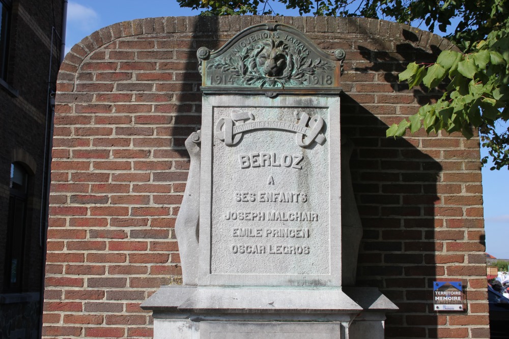 War Memorial Berloz #2
