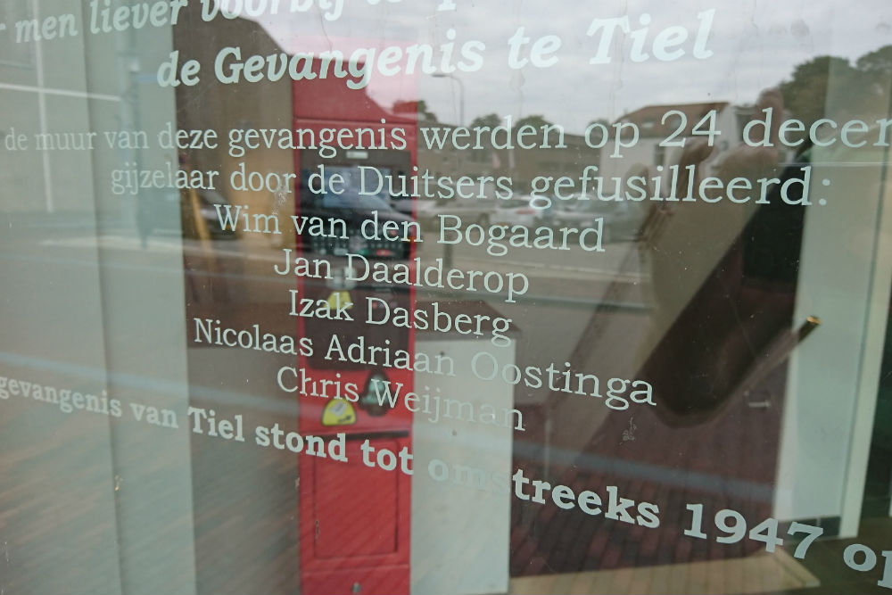 Remembrance Sign War Victims Tiel #3