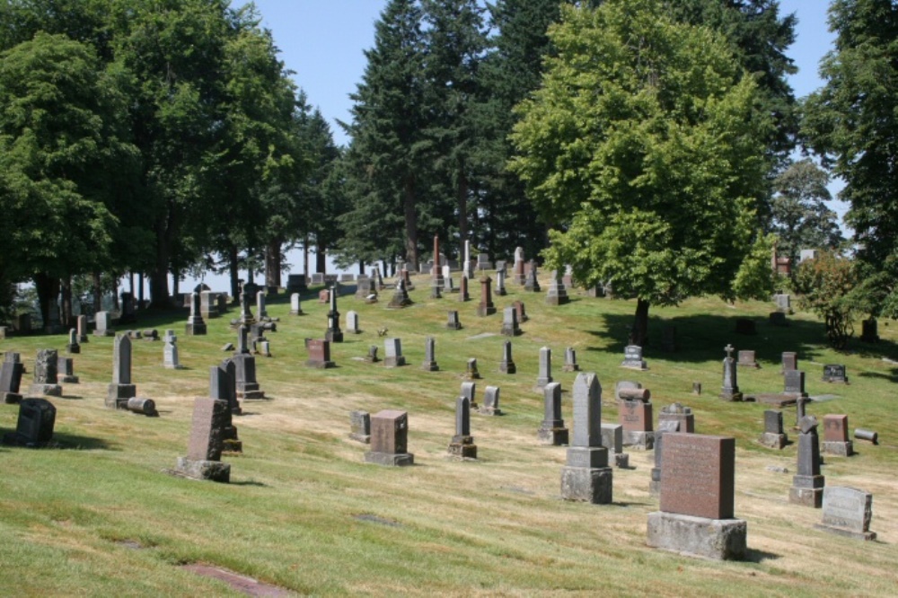 Amerikaanse Oorlogsgraven Mount Calvary Cemetery #1