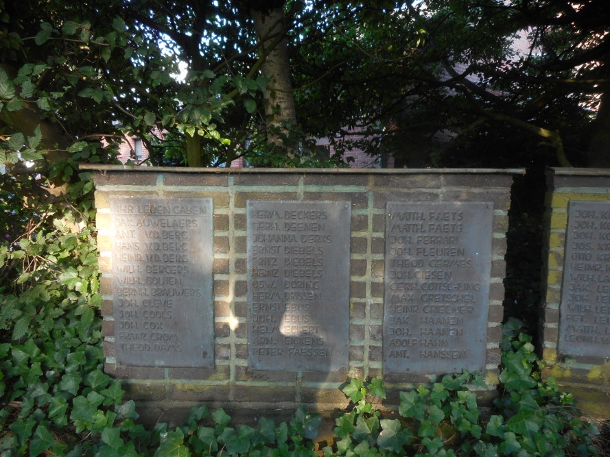 War memorial Walbeck #2