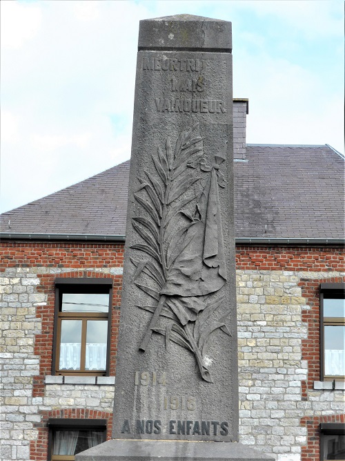 Oorlogsmonument Robechies #2