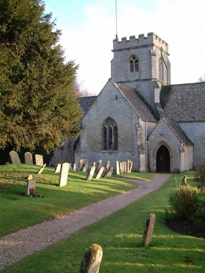 Commonwealth War Graves St Kenelm Churchyard #1