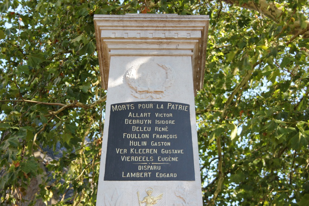 War Memorial Saintes #3