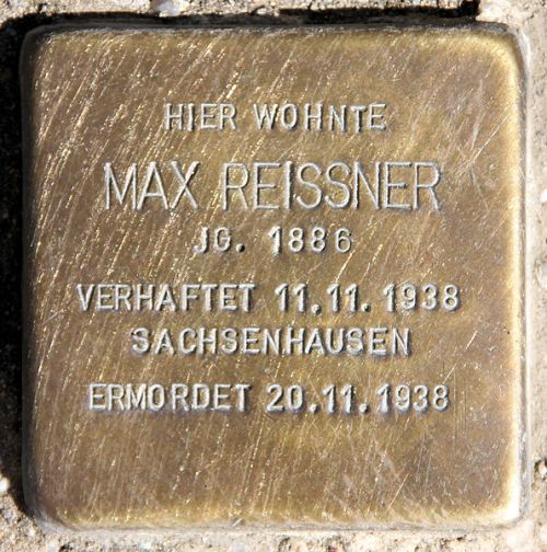 Stumbling Stone Manfred-von-Richthofen-Straße 28