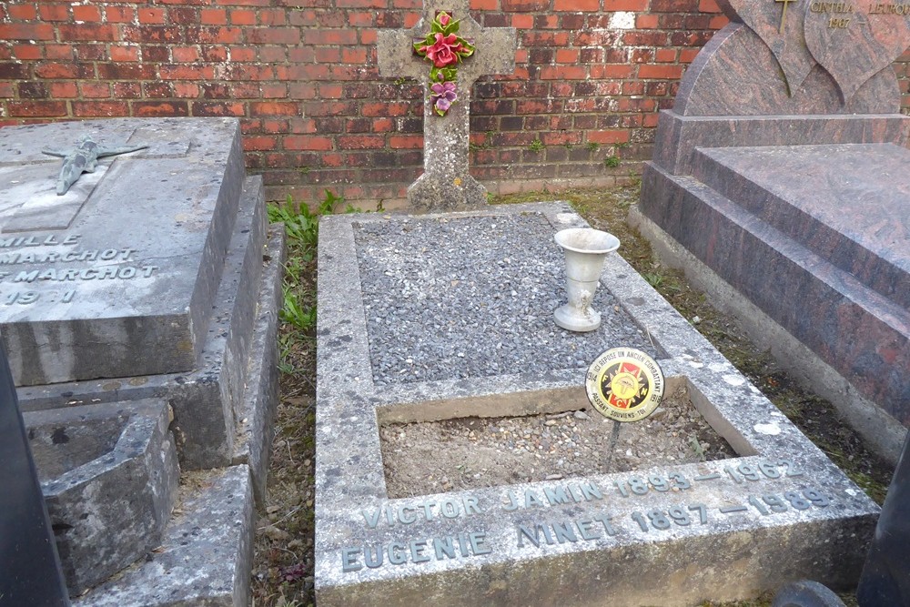 Belgische Graven Oudstrijders Petite-Chapelle #2