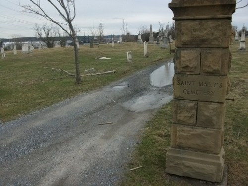 Commonwealth War Grave St. Mary's Roman Catholic Cemetery #1