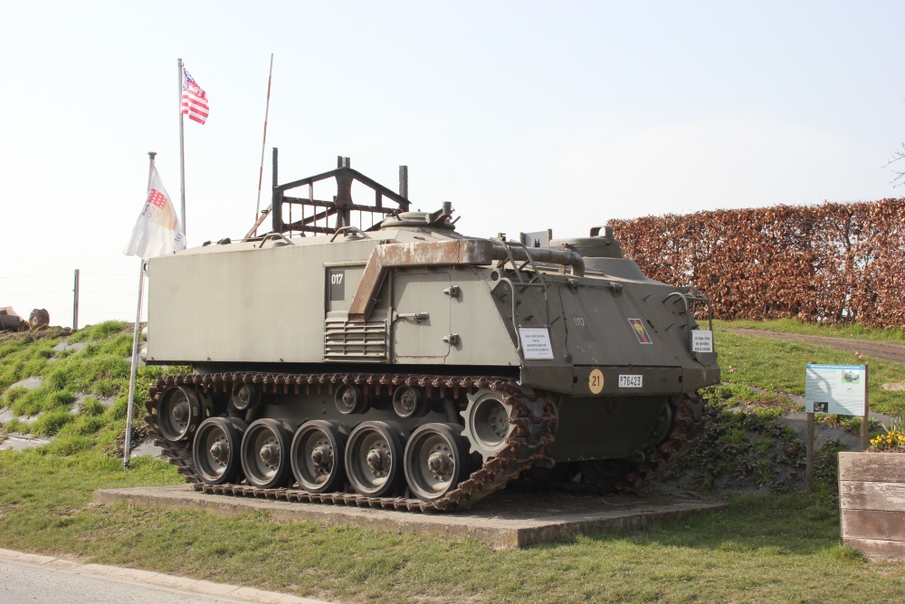 Armored Vehicle M75 Full Tracked #2