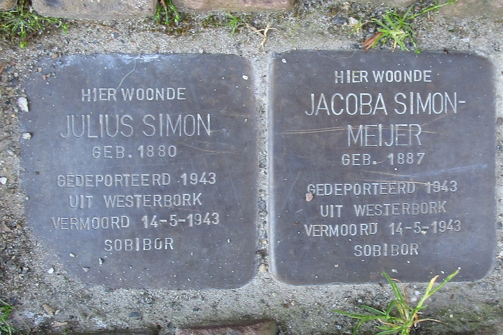 Stolpersteine Doelenstraat 17 #2