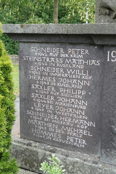 War Memorial Rengen #4