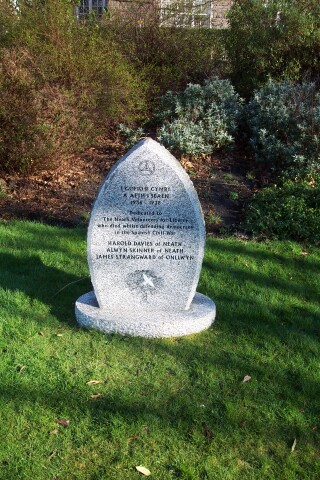 Monument Internationale Brigades Neath