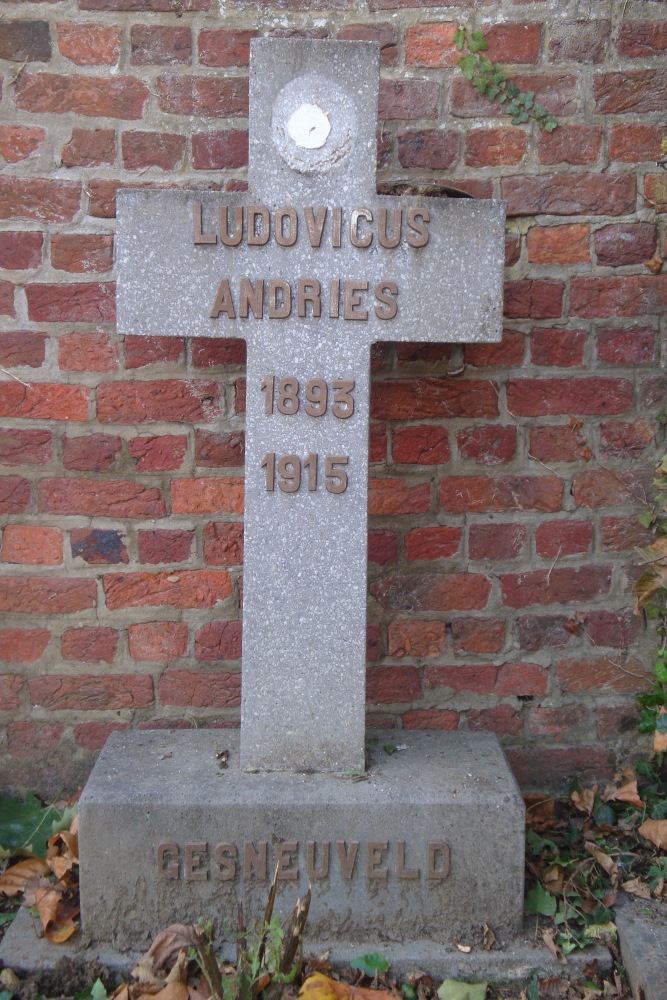Belgian War Graves Meerbeek #3