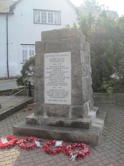 War Memorial Llansansior