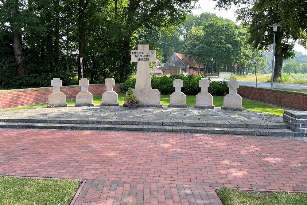 Monument Oorlogsslachtoffers Engden #4