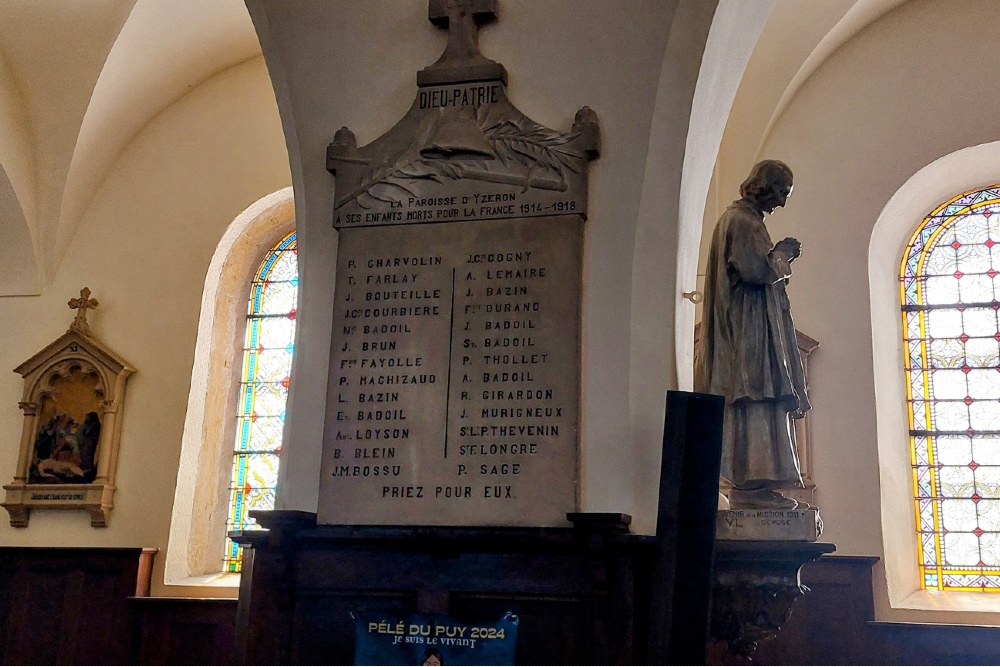 Oorlogsmonument Ëglise Saint-Barthélemy de Yzeron #2
