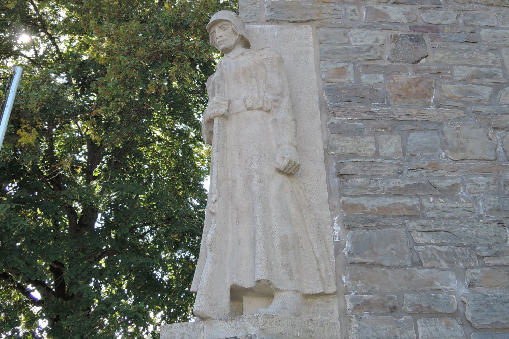 Oorlogsmonument Eicherscheid #2