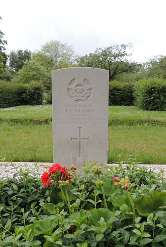 Commonwealth War Graves Wissenkerke #4