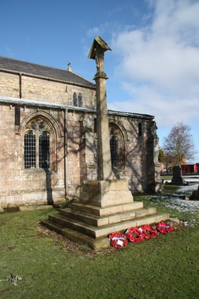 Oorlogsmonument St Peter and St Paul Church