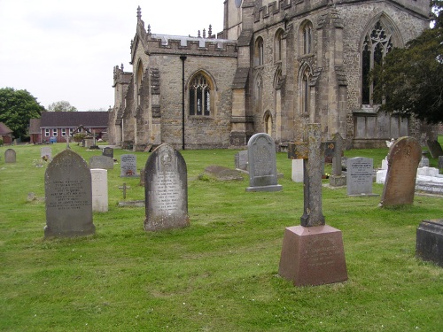 Oorlogsgraven van het Gemenebest St Mary Magdalene Churchyard #1