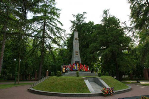 Mass Grave Soviet Soldiers Brest #1