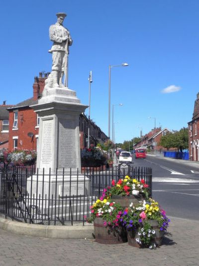 Oorlogsmonument Wesham #1