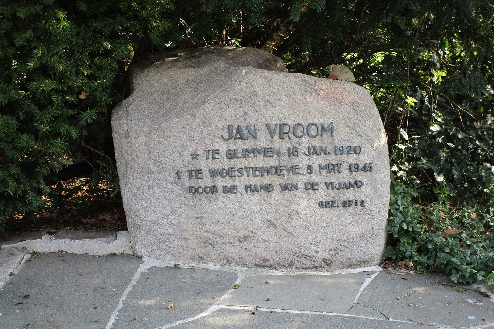 Dutch war victims Beilen Cemetery