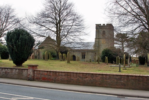 Commonwealth War Grave St. Nicholas Churchyard