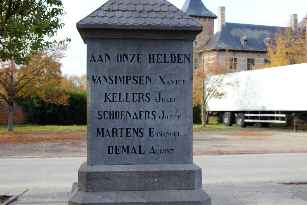 War Memorial Rijkel #4