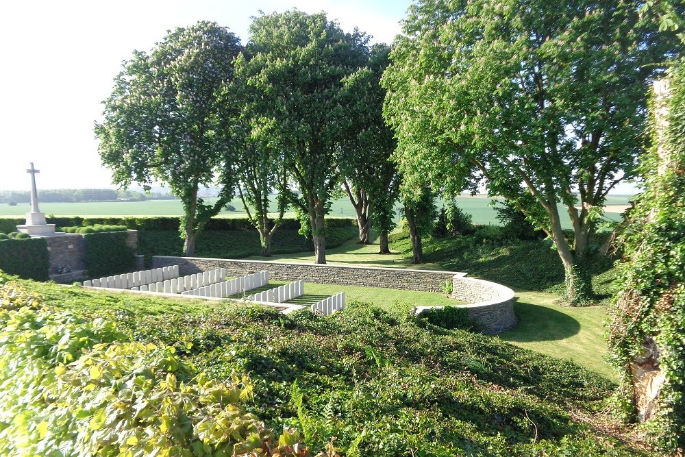 Commonwealth War Cemetery Quarry