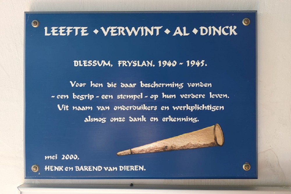 Plaquette Onderduikers Mariakerk Blessum #1